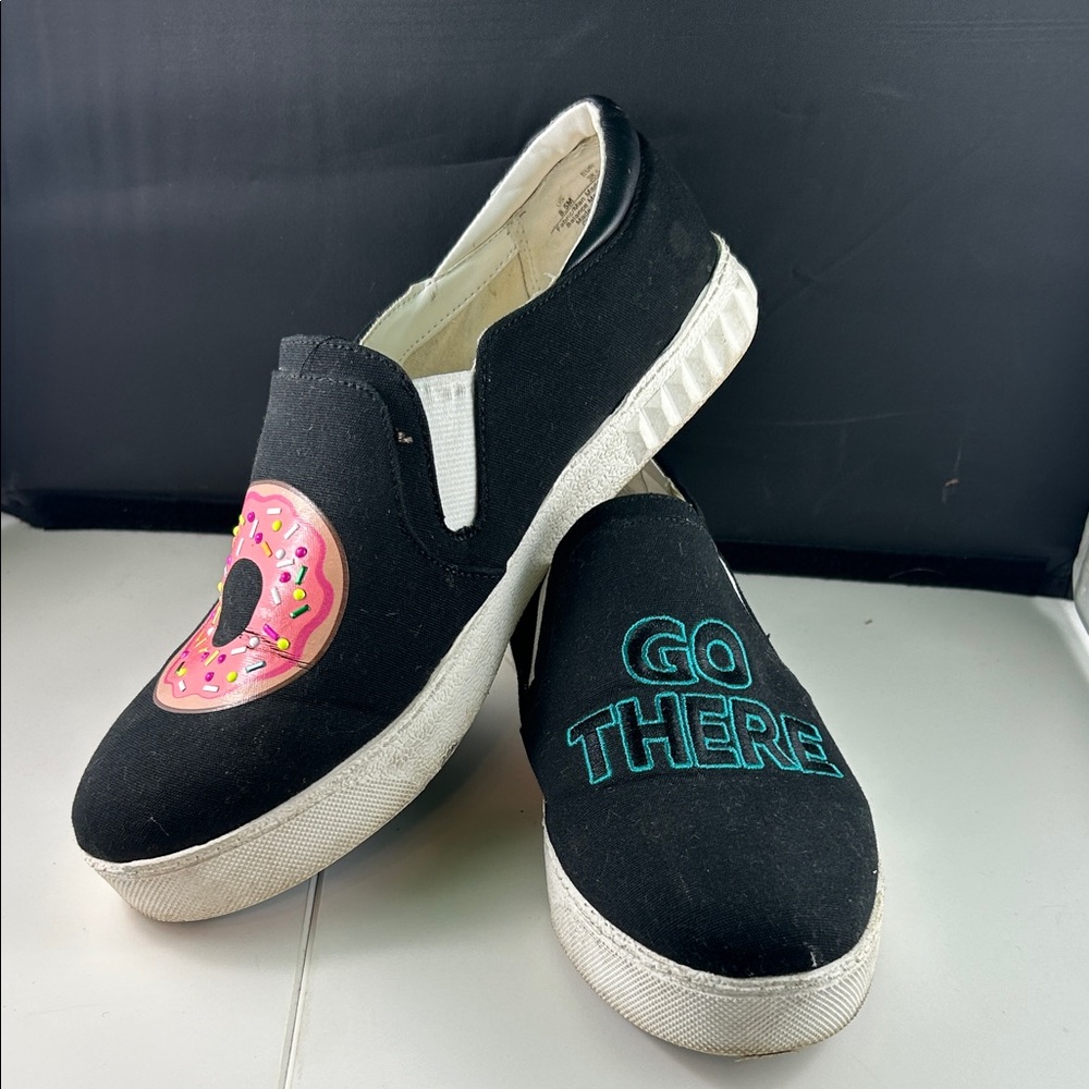 Sam Edelman Circus Black Slip-On Sneakers 9.5 “Donut Not Go There”